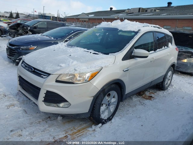 1FMCU0GX8FUC29687 Ford ESCAPE SE