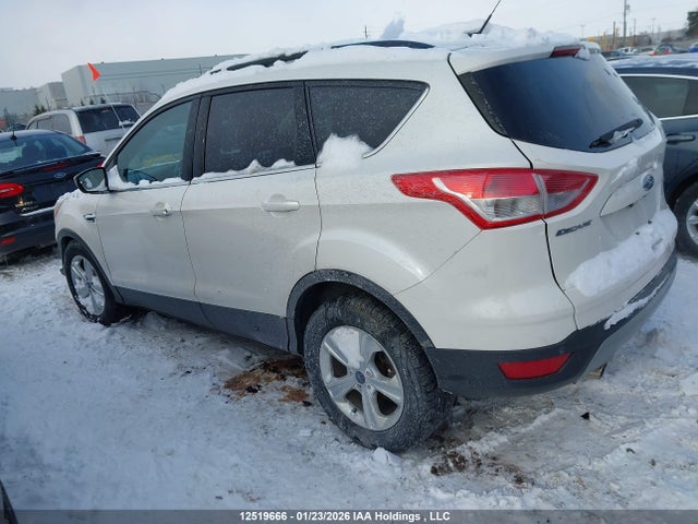 1FMCU0GX8FUC29687 Ford ESCAPE SE