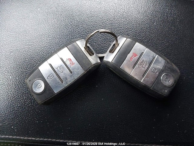 5XYPKDA55HG196758 KIA Sorento Sx/sx Limited