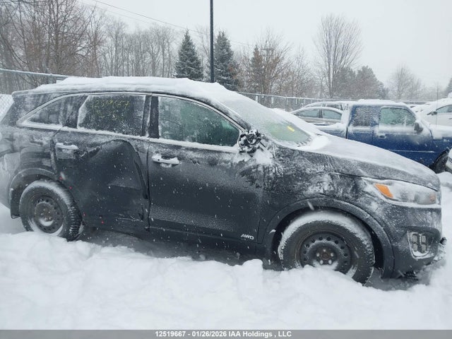 5XYPKDA55HG196758 KIA Sorento Sx/sx Limited