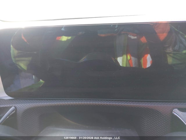 W1K5J4HB1SN529341 Mercedes-Benz CLA 250 4MATIC