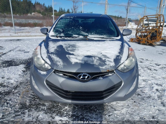 12519678 :رقم المزاد ، KMHDH6AE5DU018317 vin ، 2013 Hyundai Elantra Gls مزاد بيع