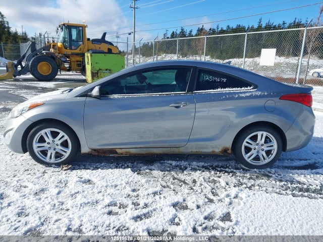 12519678 :رقم المزاد ، KMHDH6AE5DU018317 vin ، 2013 Hyundai Elantra Gls مزاد بيع