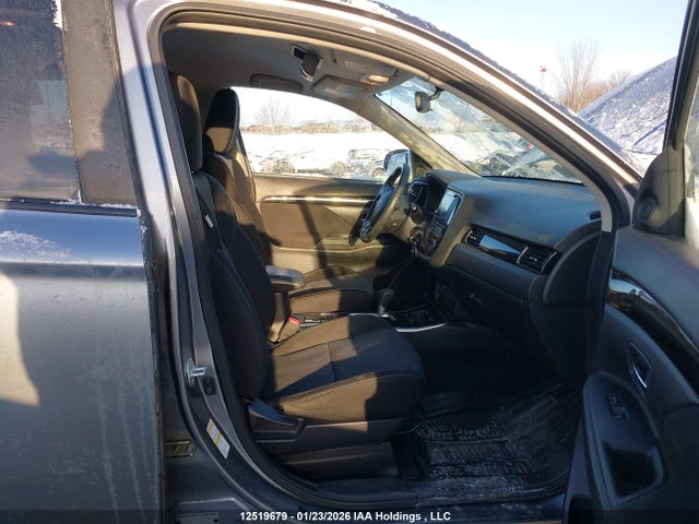 JA4AZ2A34KZ608224 Mitsubishi Outlander