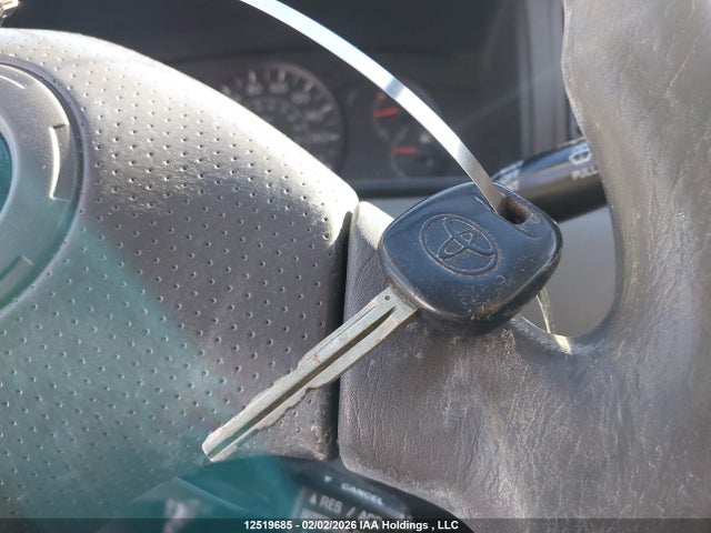 12519685 :رقم المزاد ، 2T1BR32E75C862816 vin ، 2005 Toyota Corolla Ce/le/sport مزاد بيع