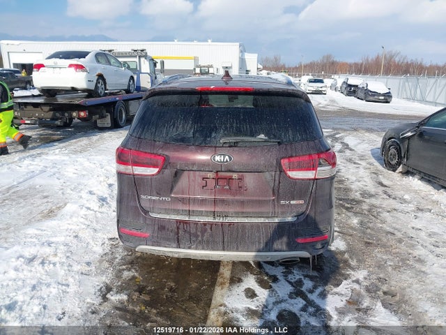 5XYPKDA19GG063092 KIA Sorento 2.0l Sx
