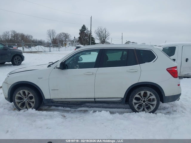5UXWX9C3XH0T24082 BMW X3 Xdrive28i