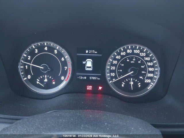 KMHRB8A35MU100632 Hyundai Venue Essential Manual