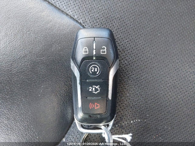 2015 Ford Fusion Titanium მანქანა იყიდება აუქციონზე, vin: 3FA6P0D9XFR216550, აუქციონის ნომერი: 12519739