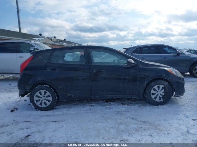 KMHCT5AE9FU210881 Hyundai ACCENT GL