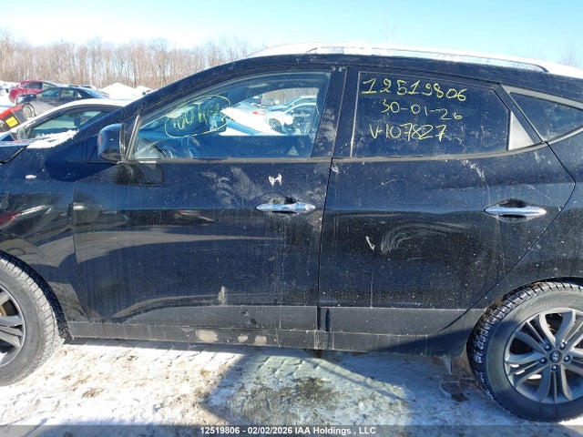 KM8JUCAG0FU107827 Hyundai TUCSON GLS