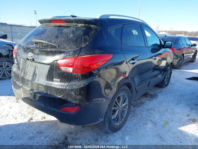 KM8JUCAG0FU107827 Hyundai TUCSON GLS