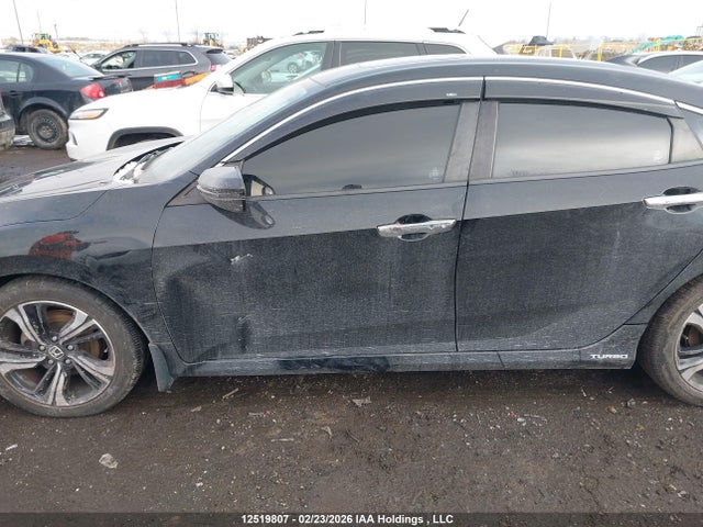 2HGFC1F97JH102083 Honda Civic Touring