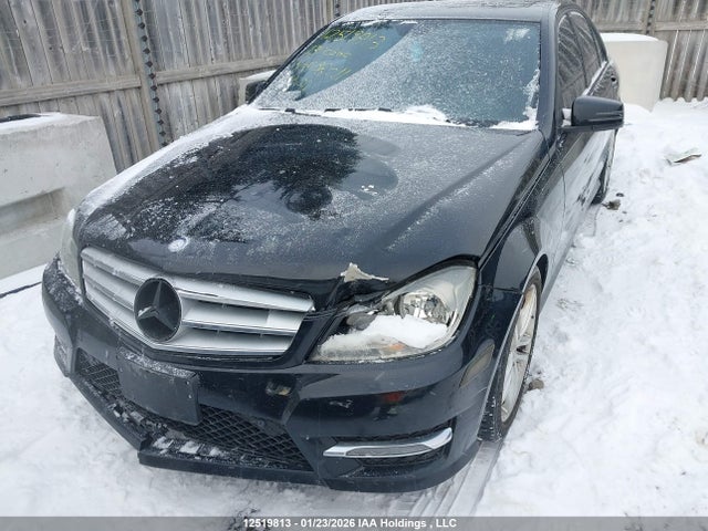 12519813 :رقم المزاد ، WDDGF8AB2DA838211 vin ، 2013 Mercedes-benz C 300 4matic مزاد بيع