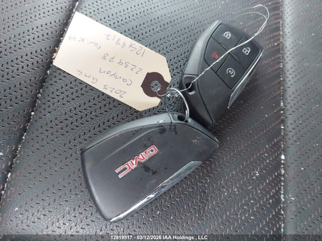 1GTP2DEK3S1223978 GMC Canyon At4