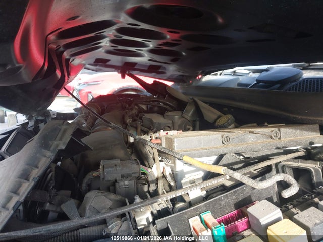 SJKCH5CR2HA016099 Infiniti QX30