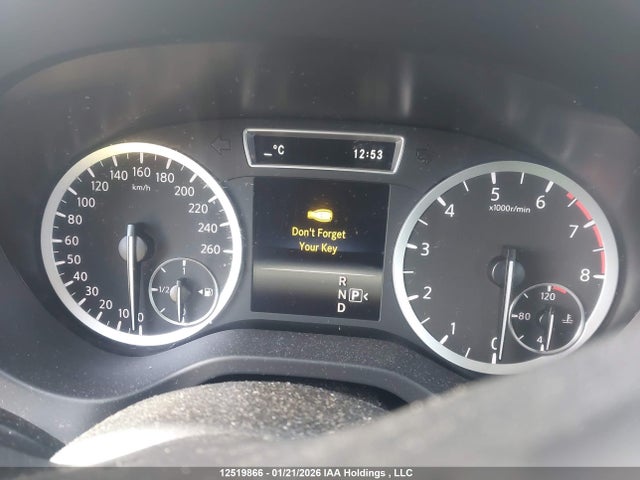 SJKCH5CR2HA016099 Infiniti QX30