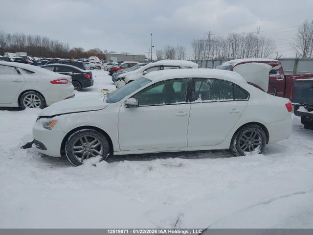 3VW2K7AJ1EM407457 Volkswagen Jetta 2.0l Trendline+