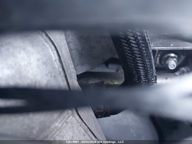 12519891 :رقم المزاد ، JYE8HW002CA001285 vin ، 2012 Yamaha Yamaha Snowmobile مزاد بيع