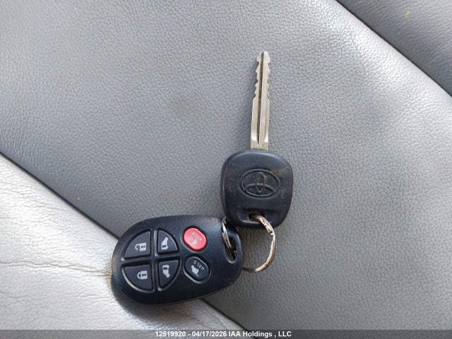 2013 Toyota Sienna Xle 7 Passenger მანქანა იყიდება აუქციონზე, vin: 5TDDK3DC9DS050061, აუქციონის ნომერი: 12519920