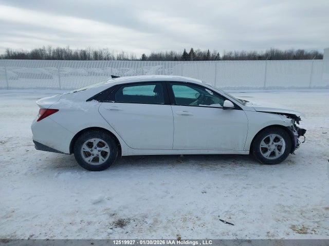 KMHLM4AG7PU583878 Hyundai Elantra