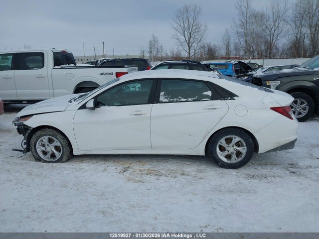 KMHLM4AG7PU583878 Hyundai Elantra