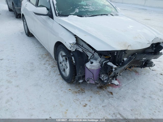 KMHLM4AG7PU583878 Hyundai Elantra