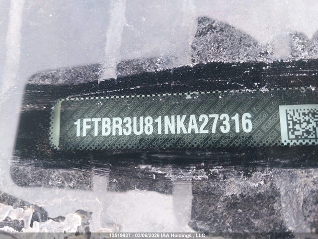 1FTBR3U81NKA27316 Ford Transit T-250