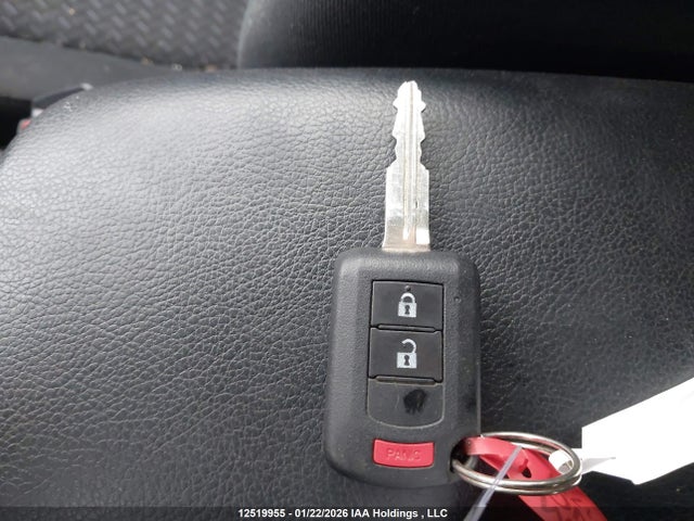 JA4ATUAA4NZ602701 Mitsubishi Eclipse Cross Es