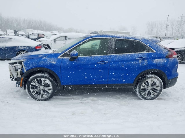 JA4ATUAA4NZ602701 Mitsubishi Eclipse Cross Es