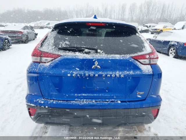 JA4ATUAA4NZ602701 Mitsubishi Eclipse Cross Es