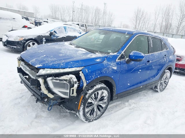 JA4ATUAA4NZ602701 Mitsubishi Eclipse Cross Es