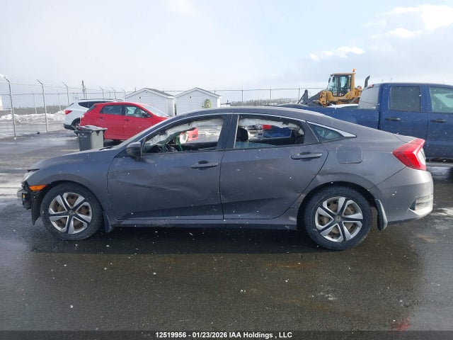 Продажа на аукционе авто 2016 Honda Civic Lx, vin: 2HGFC2F69GH002118, номер лота: 12519956