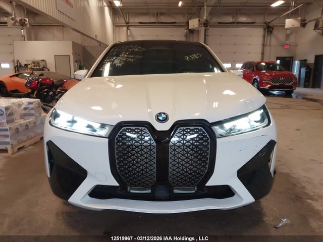 WB523CF05RCR94578 BMW Ix Xdrive50