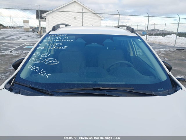 JF2GUABC9R8311667 Subaru Crosstrek Convenience