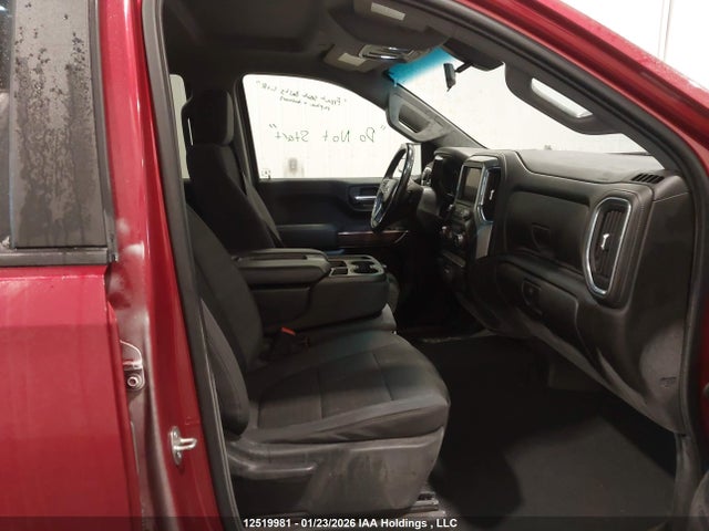 1GCUYEEL9MZ381567 Chevrolet Silverado 1500 Rst