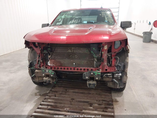 1GCUYEEL9MZ381567 Chevrolet Silverado 1500 Rst