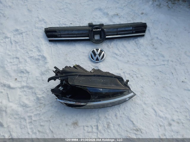 3VWG57AU6MM014138 Volkswagen Golf