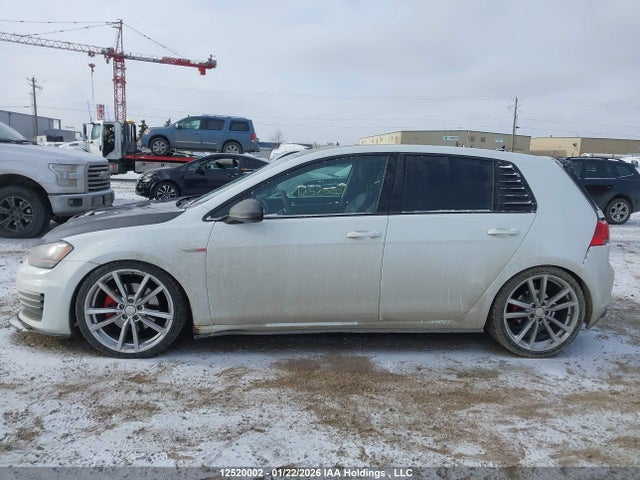 3VW4T7AU6FM000672 Volkswagen GTI