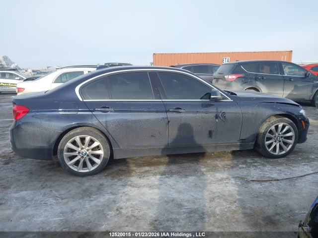 BMW 330i Xdrive 2017 WBA8D9C32HA005771 Image 13