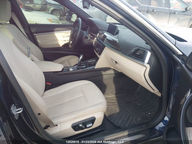 BMW 330i Xdrive 2017 WBA8D9C32HA005771 Image 5