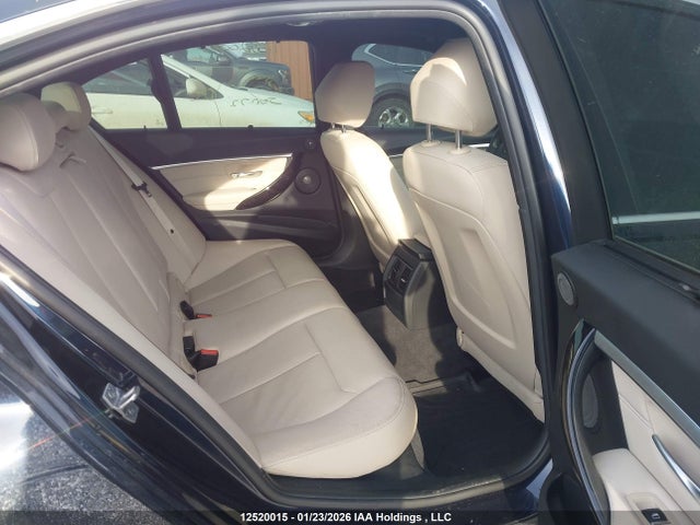 BMW 330i Xdrive 2017 WBA8D9C32HA005771 Image 8
