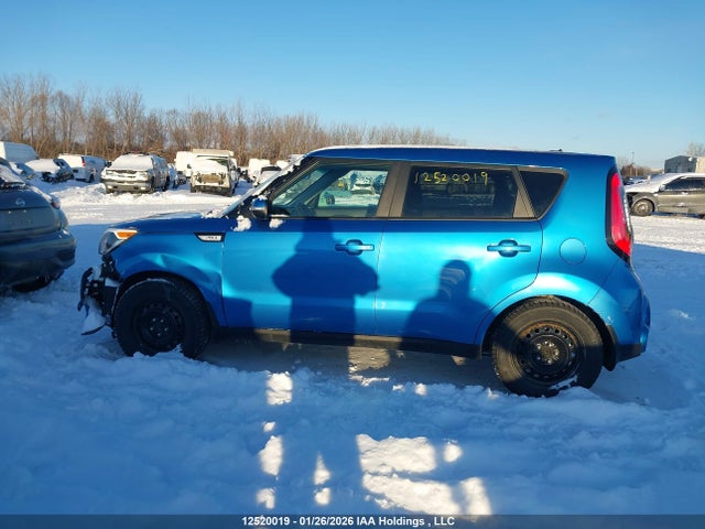 KNDJP3A5XG7402072 KIA Soul