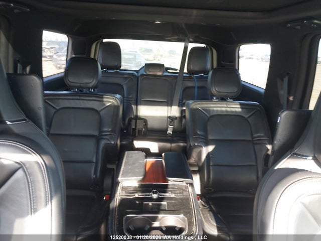 5LMJJ2LT6KEL07464 Lincoln Navigator Reserve