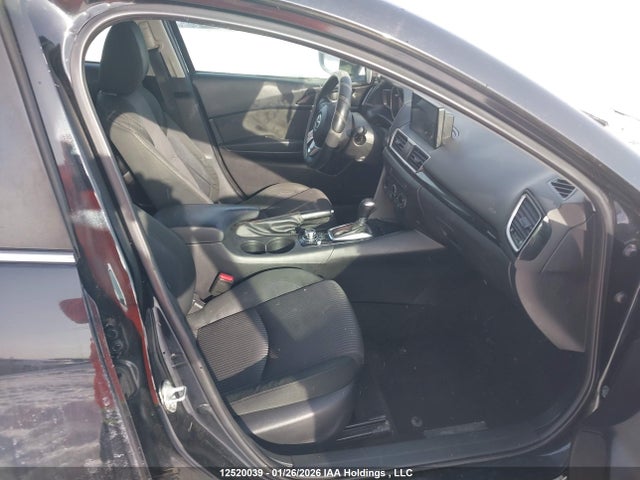 3MZBM1V71FM178916 Mazda 3 TOURING