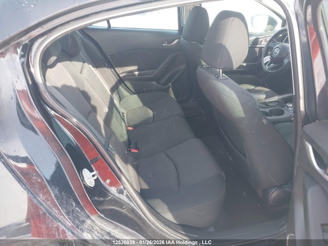 3MZBM1V71FM178916 Mazda 3 TOURING
