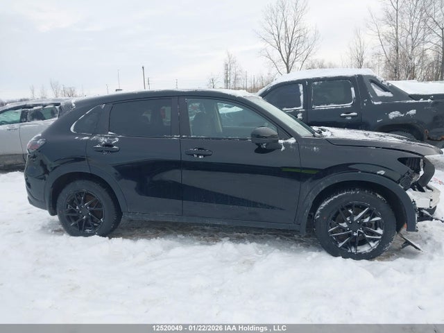 3CZRZ2H30RM102670 Honda HR-V LX