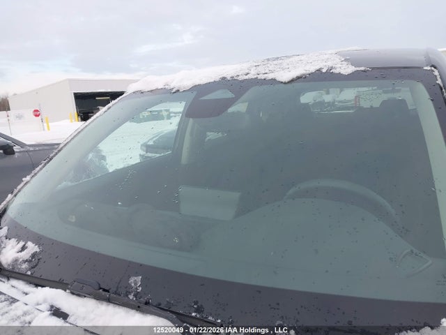 3CZRZ2H30RM102670 Honda HR-V LX