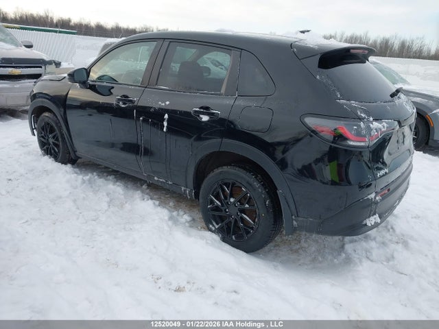 3CZRZ2H30RM102670 Honda HR-V LX