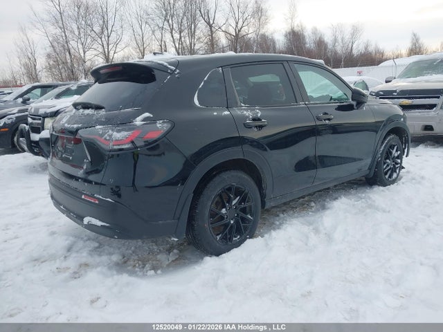 3CZRZ2H30RM102670 Honda HR-V LX